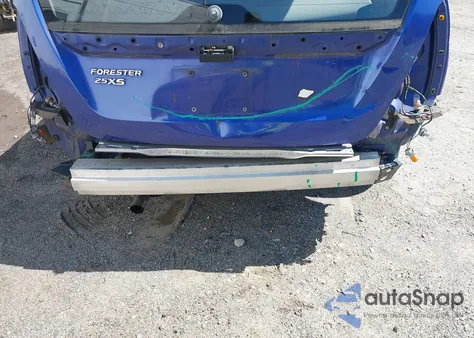 2004 Subaru Forester 2.5Xs из США, поврежденный, VIN JF1SG65634H761445